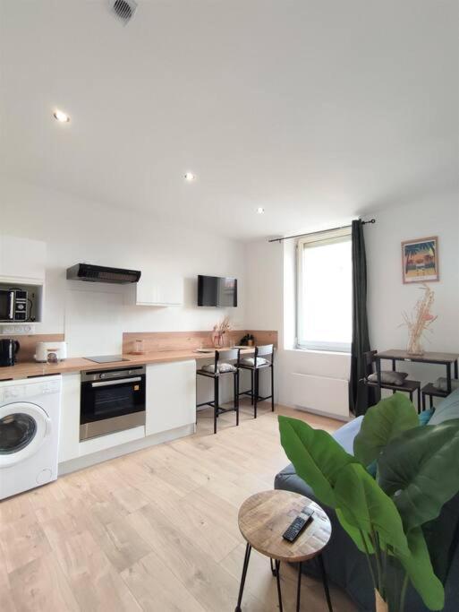 Le St Just : Hypercentre, Vue Imprenable Sur La Cathedrale Apartment Narbonne Exterior foto